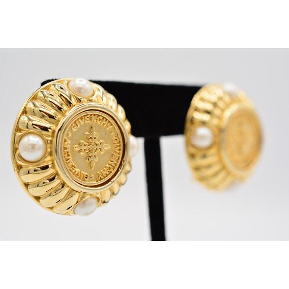 Givenchy Vintage Coin Clip On Earrings Logo Gold Chunky Pearl Signed 1980s BinAG - Picture 4 of 12
